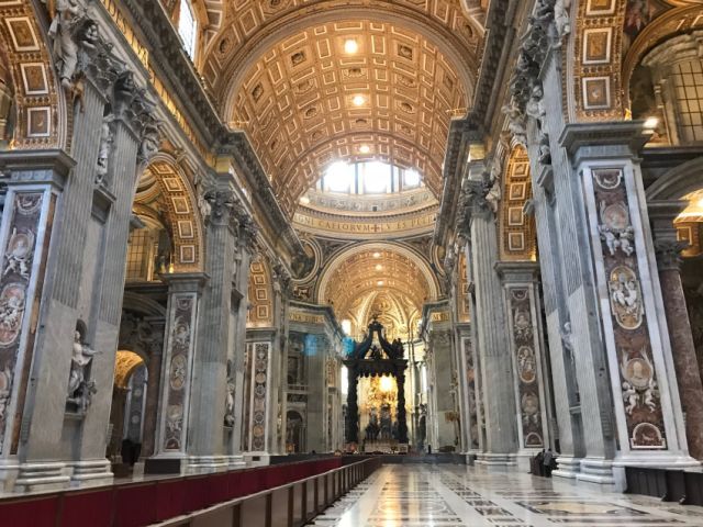 \u0160v. Petro bazilikos nava (Edward Pentin nuotr.)