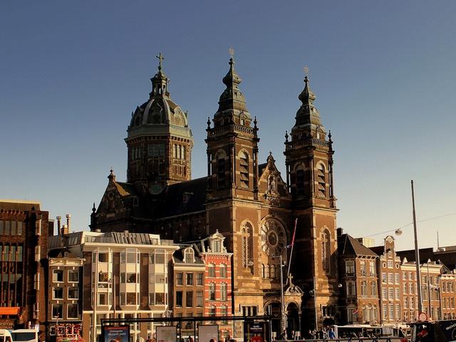 Amsterdamo Šv. Mikalojaus bazilika